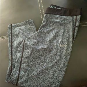 Nike dri fit leggings